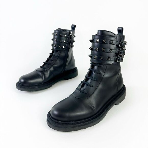 VALENTINO Black Leather Rockstud Combat Boot Size 38 Lace Up Lug Sole Biker - Picture 1 of 14